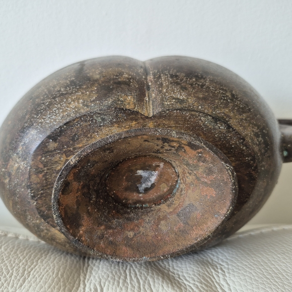 Vinrage Bronze Metal Decorative Bowl - Picture 7 of 11